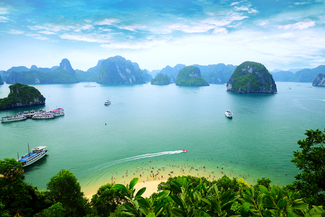 Halong Bay Travel Guide - Top Things To Do